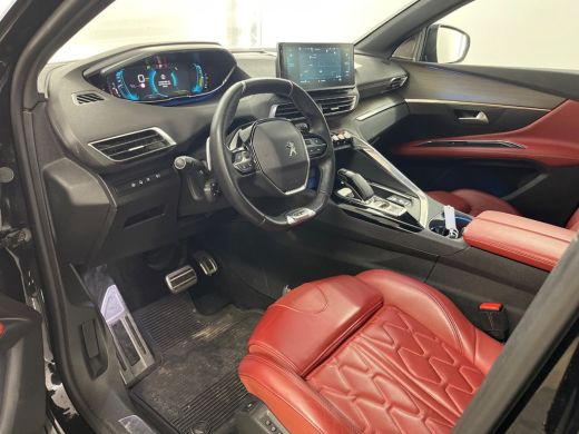 Peugeot 3008 1.6 HYbrid 225 GT | UNIEK! | Rood leder | Full Options! | Pano | Memory | Focal | 360 Camera | Ad... ActivLease financial lease