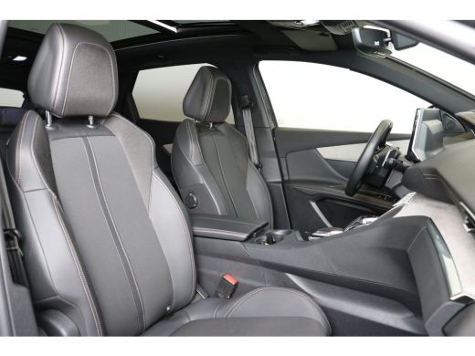 Peugeot 3008 1.6 HYbrid4 300 GT | Navi | Camera | Panoramadak | Keyless | Parkeersensoren V+A | Ad. Cruise con... ActivLease financial lease