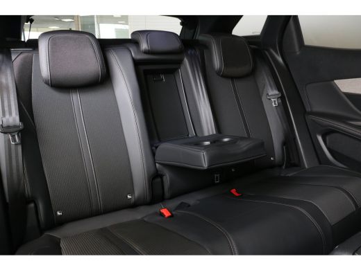 Peugeot 3008 1.6 HYbrid4 300 GT | Navi | Camera | Panoramadak | Keyless | Parkeersensoren V+A | Ad. Cruise con... ActivLease financial lease