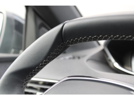 Peugeot 5008 1.2 Hybrid 136 Allure Pack Business | Automaat | Navigatie | Camera | Mild Hybrid | Trekhaak | Ap... ActivLease financial lease