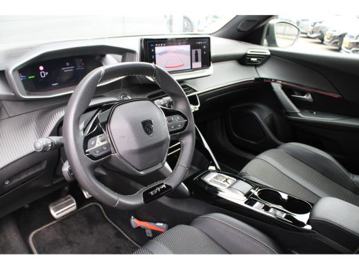 Peugeot e-2008 EV GT 54 kWh | Fase 3 laden | Navigatie | Camera | Apple carplay | Adaptieve cruise control | Aut... ActivLease financial lease