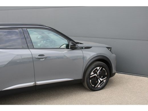 Peugeot e-2008 EV GT 54 kWh | Fase 3 laden | Navigatie | Camera | Apple carplay | Adaptieve cruise control | Aut... ActivLease financial lease