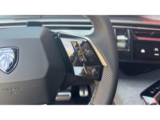 Peugeot e-3008 GT | Elektrische parkeerrem | Extra getinte achterste zijruiten en achterruit ActivLease financial lease