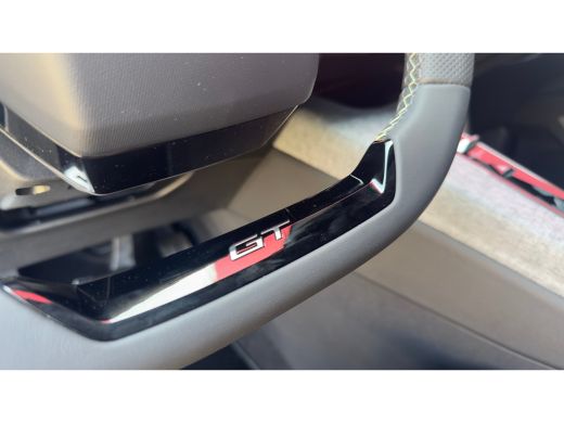 Peugeot e-3008 GT | Elektrische parkeerrem | Extra getinte achterste zijruiten en achterruit ActivLease financial lease