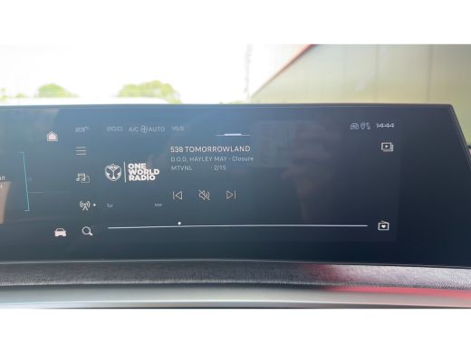 Peugeot e-3008 GT | Elektrische parkeerrem | Extra getinte achterste zijruiten en achterruit ActivLease financial lease