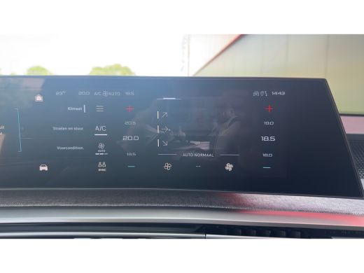 Peugeot e-3008 GT | Elektrische parkeerrem | Extra getinte achterste zijruiten en achterruit ActivLease financial lease