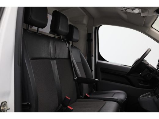 Peugeot e-Expert Long Asphalt 75 kWh | VERWACHT | Snelladen | Airco | Cruise | 3 Zits | Camera | Carplay | Navi | ... ActivLease financial lease