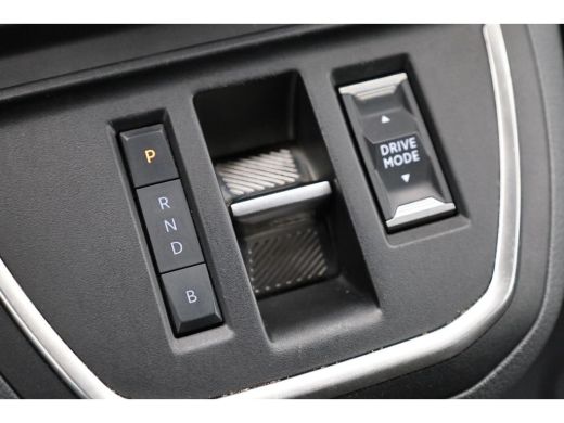 Peugeot e-Expert Long Asphalt 75 kWh | VERWACHT | Snelladen | Airco | Cruise | 3 Zits | Camera | Carplay | Navi | ... ActivLease financial lease