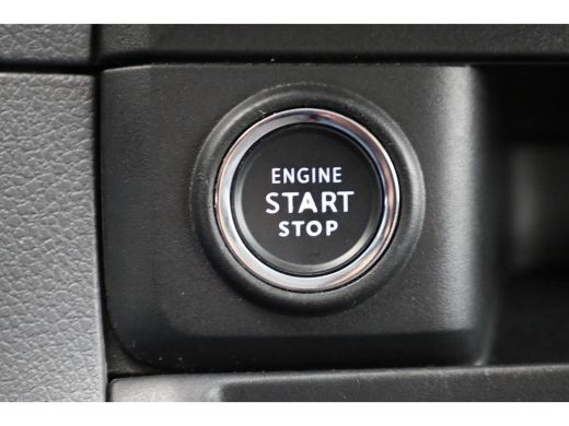 Peugeot e-Expert Long Asphalt 75 kWh | VERWACHT | Snelladen | Airco | Cruise | 3 Zits | Camera | Carplay | Navi | ... ActivLease financial lease