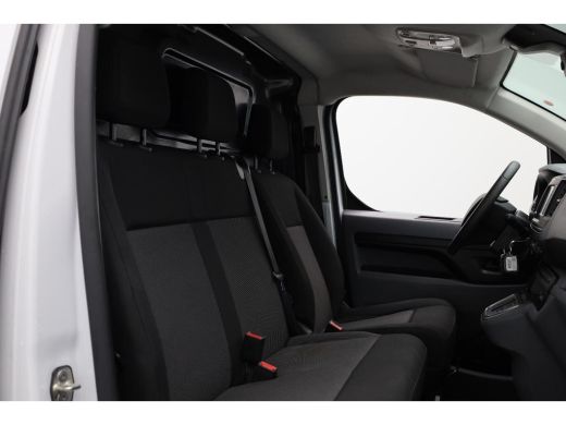 Peugeot e-Expert Premium Long 75 kWh L3H1 | VERWACHT!! | Snelladen | Airco | 3 Zits | Caplay | Navigatie | Trekhaak ActivLease financial lease