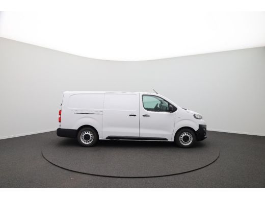 Peugeot e-Expert Premium Long 75 kWh L3H1 | VERWACHT!! | Snelladen | Airco | 3 Zits | Carplay | Navigatie | Trekhaak ActivLease financial lease