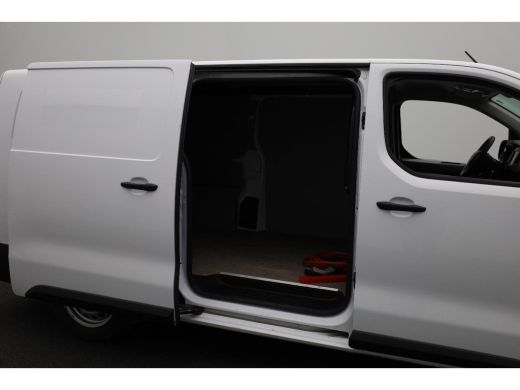 Peugeot e-Expert Premium Long 75 kWh L3H1 | VERWACHT!! | Snelladen | Airco | 3 Zits | Carplay | Navigatie | Trekhaak ActivLease financial lease