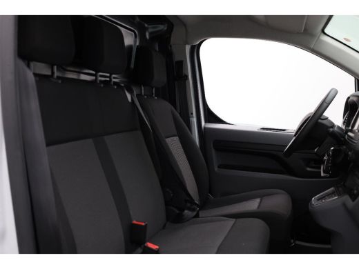 Peugeot e-Expert Premium Long 75 kWh L3H1 | VERWACHT!! | Snelladen | Airco | Carplay | 3 Zits | Navigatie | Trekhaak ActivLease financial lease