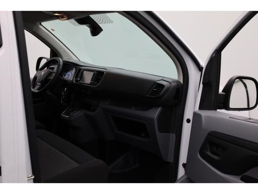 Peugeot e-Expert Premium Long 75 kWh L3H1 | VERWACHT!! | Snelladen | Airco | Carplay | 3 Zits | Navigatie | Trekhaak ActivLease financial lease