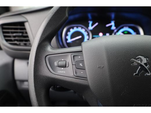 Peugeot e-Expert Premium Long 75 kWh L3H1 | VERWACHT!! | Snelladen | Airco | Carplay | 3 Zits | Navigatie | Trekhaak ActivLease financial lease