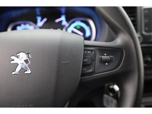 Peugeot e-Expert Premium Long 75 kWh L3H1 | VERWACHT!! | Snelladen | Airco | Carplay | 3 Zits | Navigatie | Trekhaak ActivLease financial lease