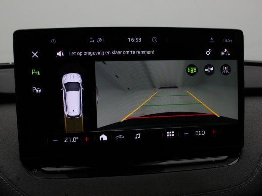 Skoda Enyaq iV 60 170 Pk Automaat | Trekhaak | Camera | Climatronic | CarPlay | Cruise Control | 19 Inch | 35.22... ActivLease financial lease