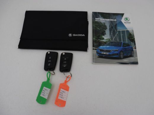 Skoda Scala 1.0 TSI Style | Automaat | Trekhaak | Carplay | Climate control | Parkeerhulp | Cruise control | ... ActivLease financial lease