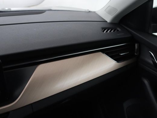 Skoda Scala 1.0 TSI Style | Automaat | Trekhaak | Carplay | Climate control | Parkeerhulp | Cruise control | ... ActivLease financial lease