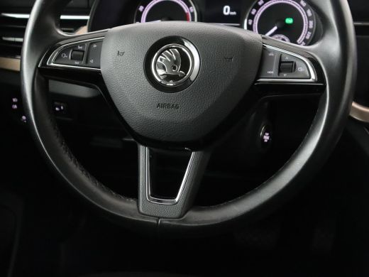 Skoda Scala 1.0 TSI Style | Automaat | Trekhaak | Carplay | Climate control | Parkeerhulp | Cruise control | ... ActivLease financial lease