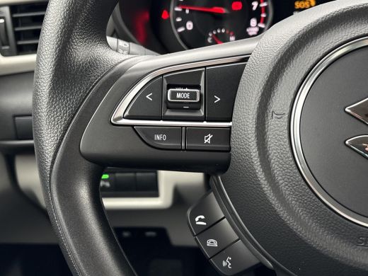 Suzuki Swift 1.2 Comfort Smart Hybrid **NIEUWE AUTO/ DIRECT LEVERBAAR** ActivLease financial lease