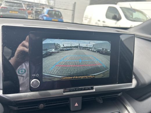 Toyota C-HR 1.8 Hybrid 140 Dynamic ActivLease financial lease