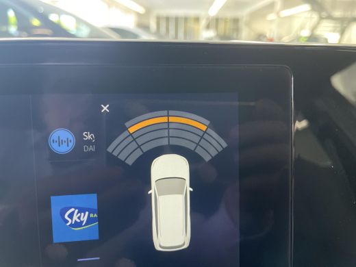 Toyota C-HR 1.8 Hybrid 140 Dynamic ActivLease financial lease