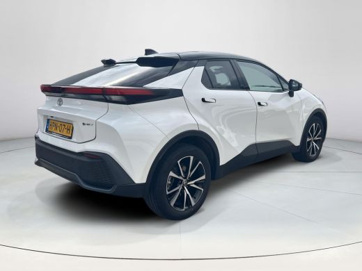 Toyota C-HR 1.8 Hybrid 140 Dynamic ActivLease financial lease