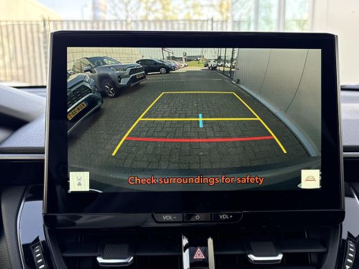 Toyota Corolla Cross Hybrid 180 GR Sport **METALSTREAM GREY/ GR SPORT PLUS PACK/ DIRECT LEVERBAAR** ActivLease financial lease