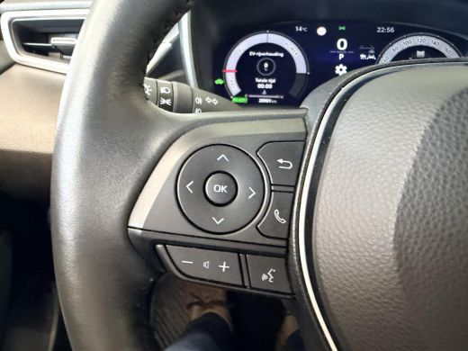 Toyota Corolla Touring Sports Hybrid 140 Dynamic ActivLease financial lease