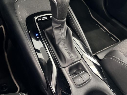 Toyota Corolla Touring Sports Hybrid 140 Dynamic ActivLease financial lease