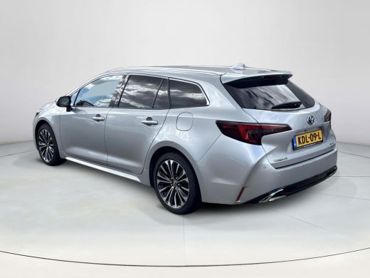 Toyota Corolla Touring Sports Hybrid 140 Dynamic ActivLease financial lease