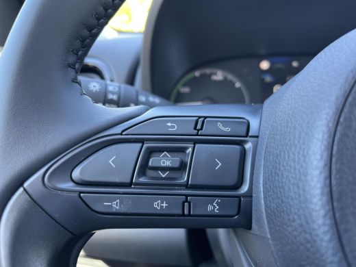 Toyota Yaris 1.5 Hybrid 115 Comfort ActivLease financial lease