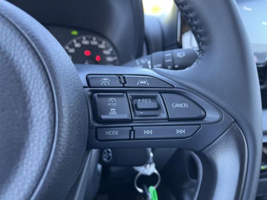 Toyota Yaris 1.5 Hybrid 115 Comfort ActivLease financial lease