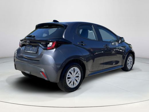 Toyota Yaris 1.5 Hybrid 115 Comfort ActivLease financial lease
