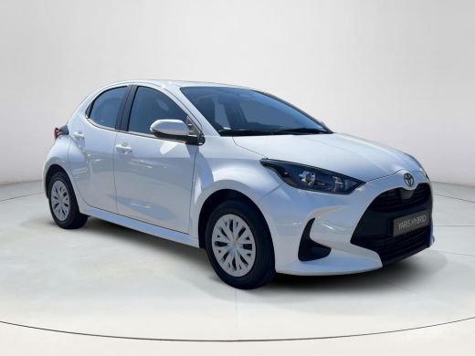 Toyota Yaris 1.5 Hybrid 115 Comfort ActivLease financial lease