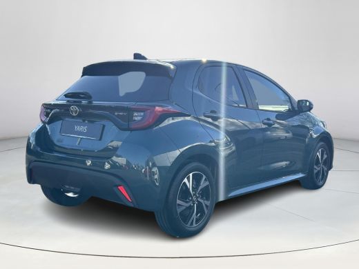 Toyota Yaris 1.5 Hybrid 115 Dynamic MY25 ActivLease financial lease