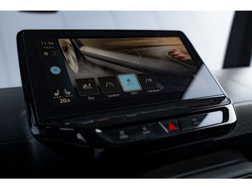 Volkswagen ID. Buzz Cargo Cargo 77 kWh | SOH 96% | IQ-Led | Navigatie | Stoelverwarming | Navigatie | Dynamische achterlichten ActivLease financial lease