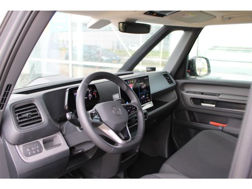 Volkswagen ID. Buzz Cargo Cargo 286 PK 79kWh Anniversary Edition | 79 kWh | 286 pk | Achterklep | Trekhaak | Adaptive Cruis... ActivLease financial lease