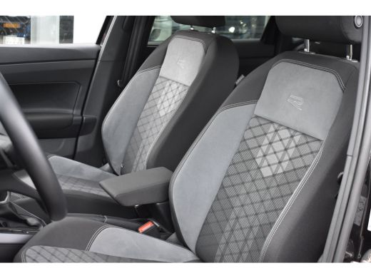 Volkswagen Polo 1.0 TSI 95PK DSG-7 R-Line | NAVI BY APP | 17 INCH | ADAPT. CRUISE | MATRIX LED | SFEERVERLICHTING ActivLease financial lease