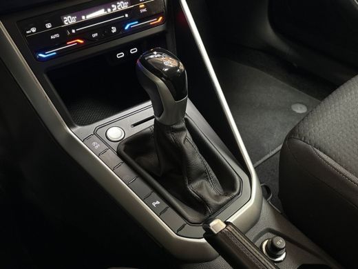 Volkswagen Polo 1.0 TSI Sportline Automaat (VIRTUAL COCKPIT, APPLE CARPLAY, KEYLESS, GROOT NAVI, CLIMATE, SPORTST... ActivLease financial lease