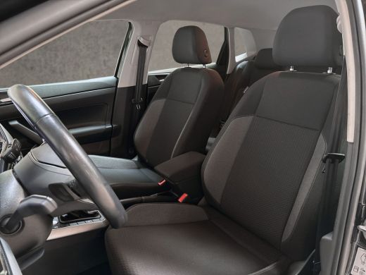 Volkswagen Polo 1.0 TSI Sportline Automaat (VIRTUAL COCKPIT, APPLE CARPLAY, KEYLESS, GROOT NAVI, CLIMATE, SPORTST... ActivLease financial lease