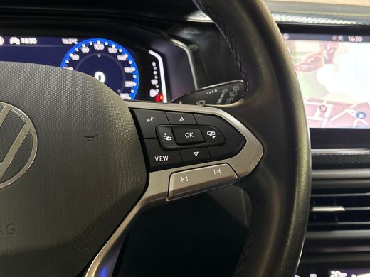 Volkswagen Polo 1.0 TSI Sportline Automaat (VIRTUAL COCKPIT, APPLE CARPLAY, KEYLESS, GROOT NAVI, CLIMATE, SPORTST... ActivLease financial lease