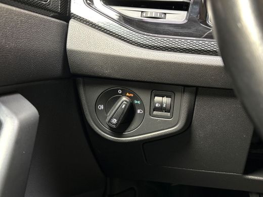 Volkswagen Polo 1.0 TSI Sportline Automaat (VIRTUAL COCKPIT, APPLE CARPLAY, KEYLESS, GROOT NAVI, CLIMATE, SPORTST... ActivLease financial lease