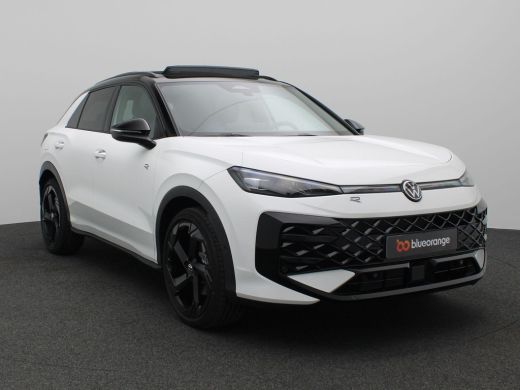 Volkswagen T-Roc 1.5 eTsi R-Line First Edition 150PK DSG Pano-Schuifdak, Trekhaak, Black Style, 20" LM Velgen, Key... ActivLease financial lease