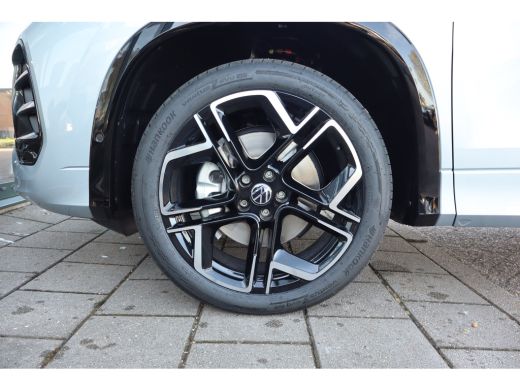 Volkswagen Tayron R-Line Edition | 'App-Connect' draadloze smartphone integratie | Automatische afstandsregeling (A... ActivLease financial lease