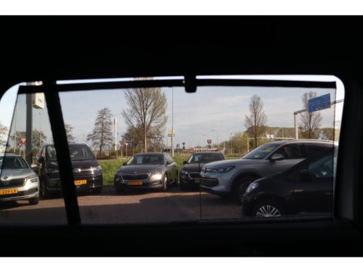 Volkswagen Tayron R-Line Edition | 'App-Connect' draadloze smartphone integratie | Automatische afstandsregeling (A... ActivLease financial lease