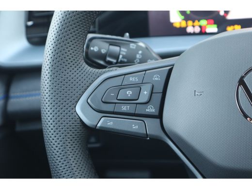 Volkswagen Tayron R-Line Edition | 'App-Connect' draadloze smartphone integratie | Automatische afstandsregeling (A... ActivLease financial lease