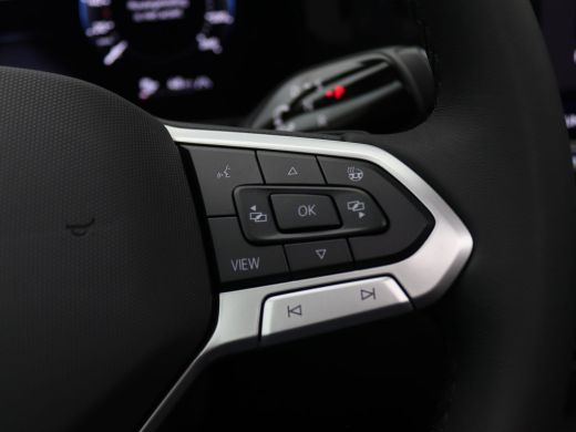 Volkswagen Tiguan 1.5 eHybrid Life Edition 204PK DSG Pano-Schuifdak, Trekhaak, 19" LM Velgen, Navi via apple carpla... ActivLease financial lease