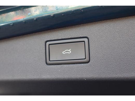 Volkswagen Tiguan R-Line Edition - eHybrid | 'App-Connect' draadloze smartphone integratie | Automatische afstandsr... ActivLease financial lease